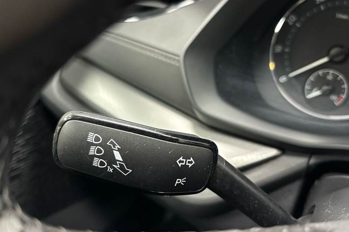 Blå Skoda Octavia fra 2020