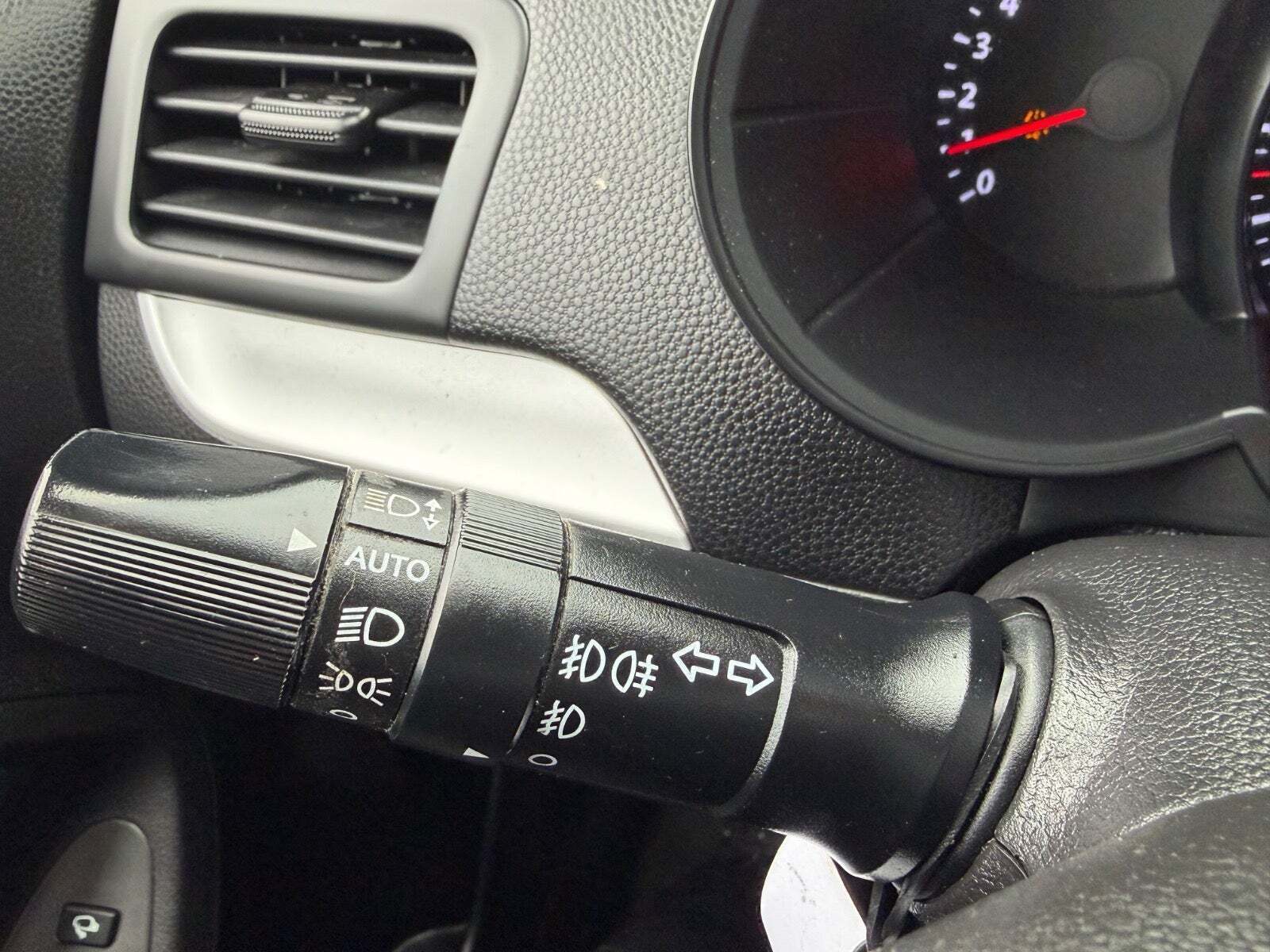 undefined Kia Picanto fra 2012