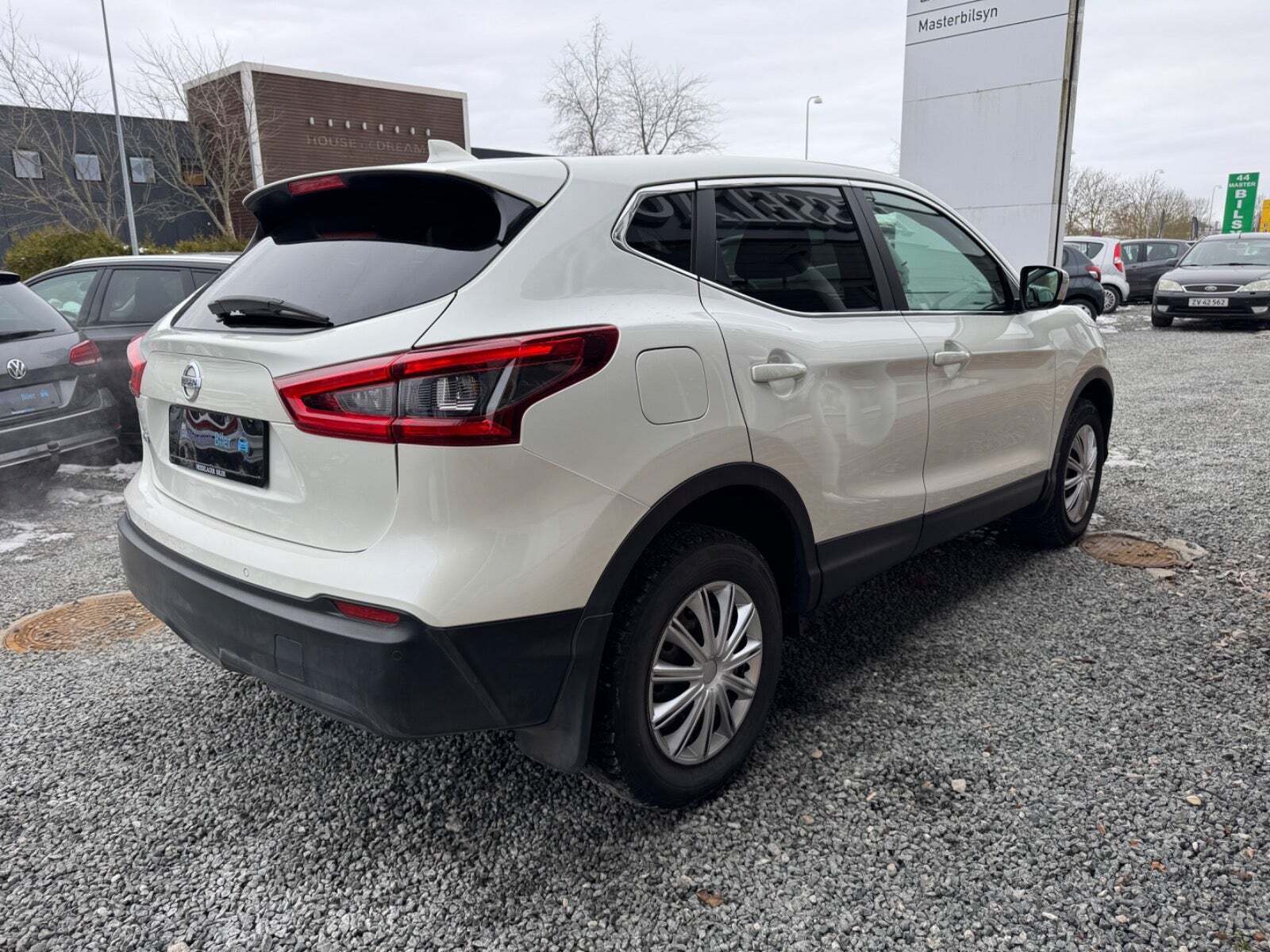 Nissan Qashqai 1,2 Dig-T 115 N-Connecta