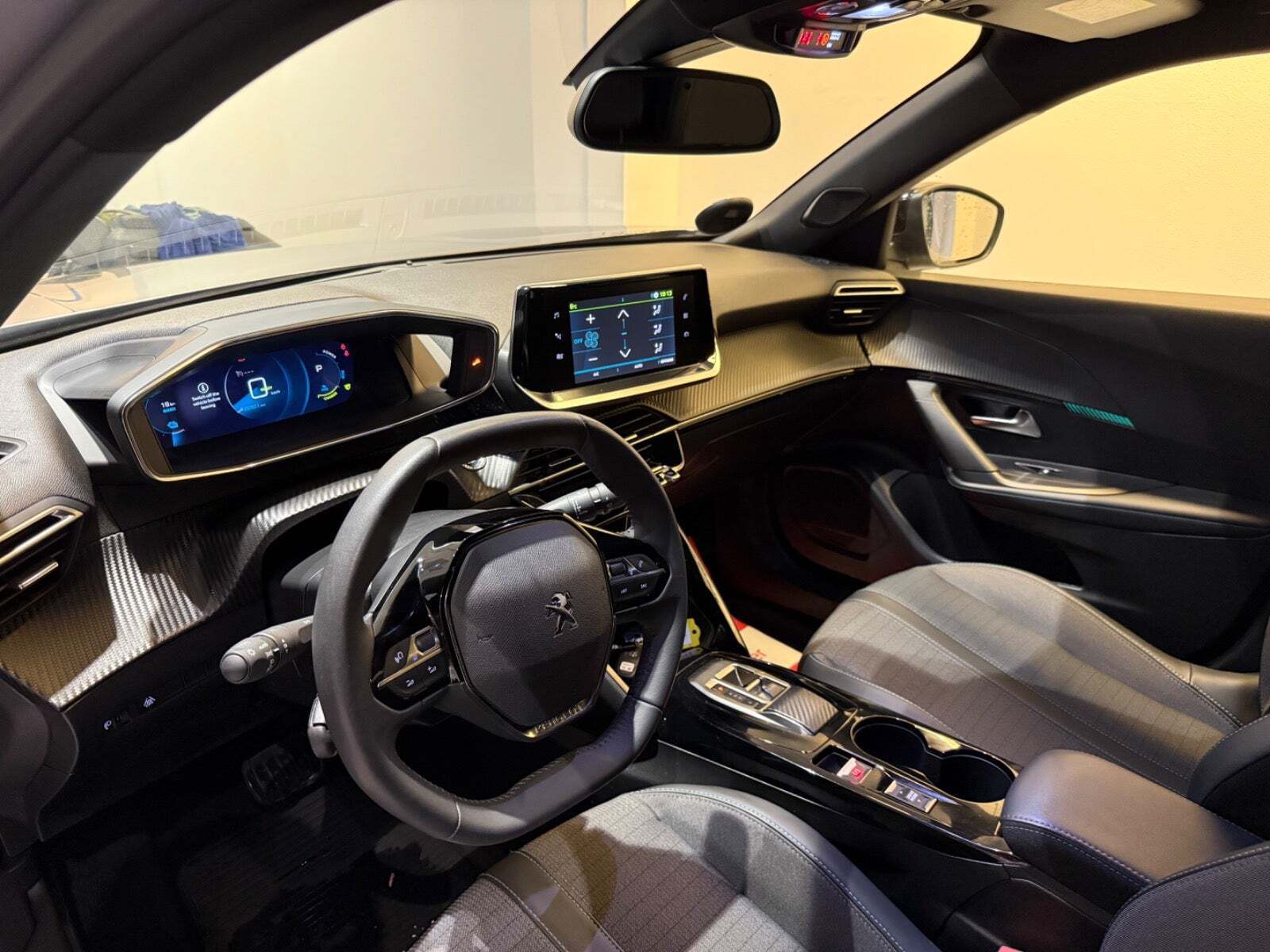 Peugeot e-2008 50 Active