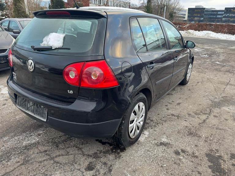 VW Golf V 1,6 Comfortline
