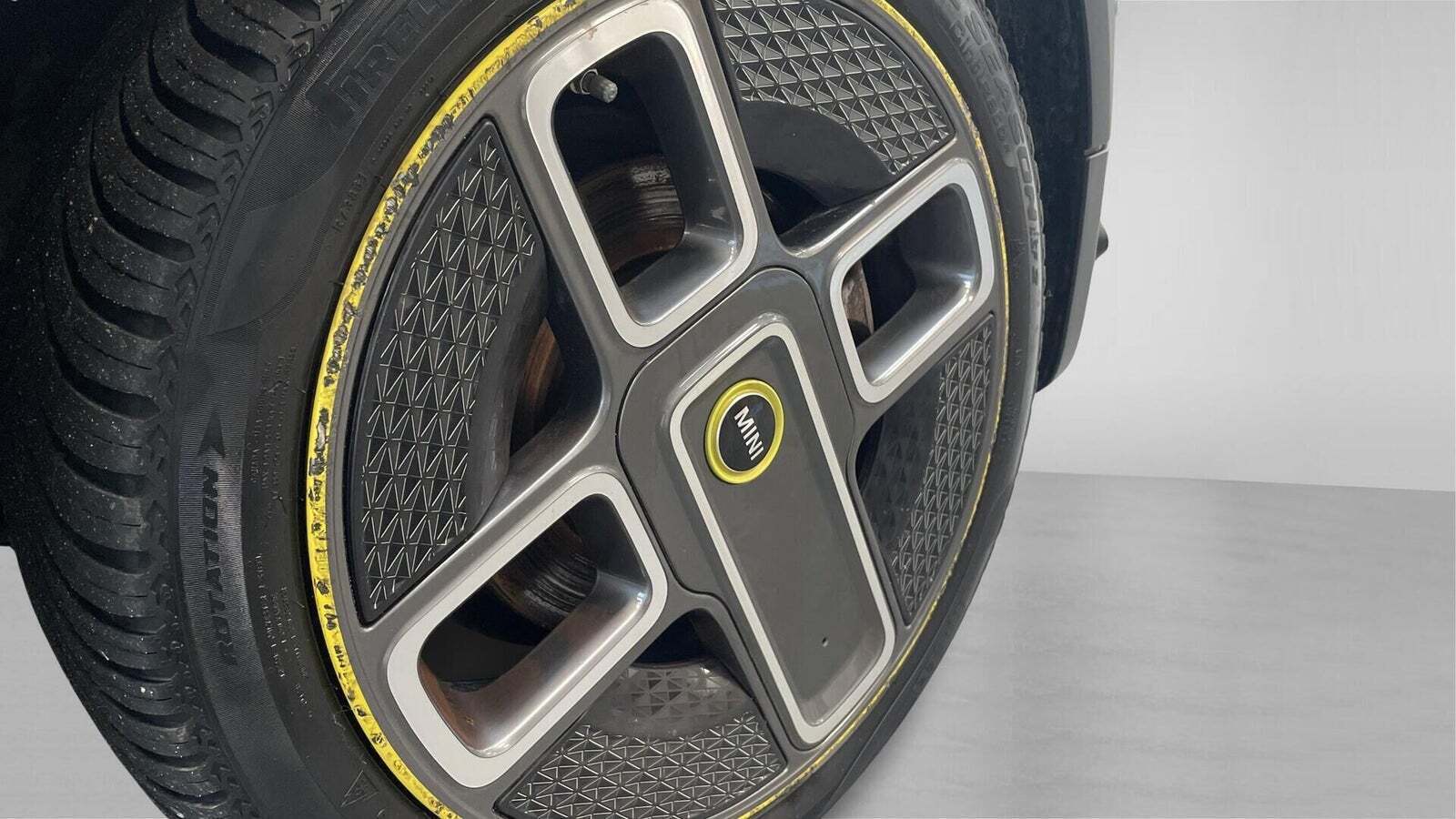 Grå Mini Cooper SE fra 2020