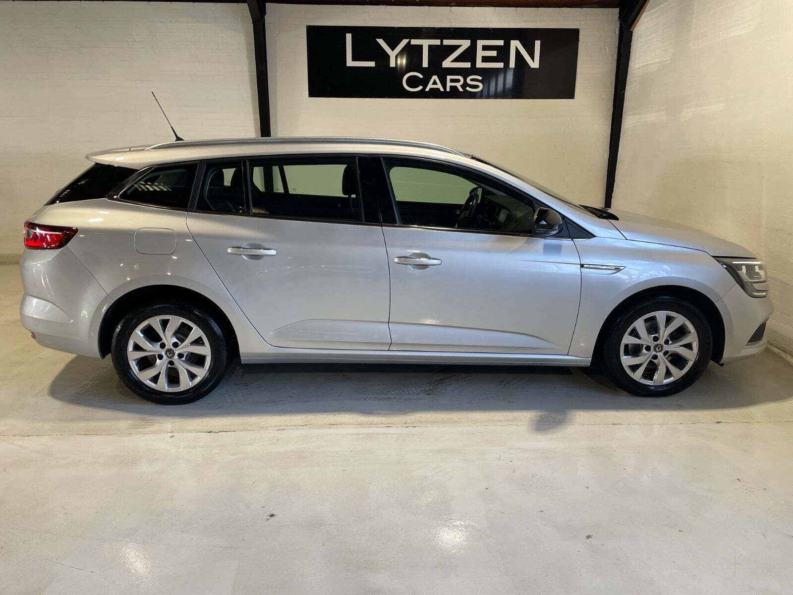 Renault Megane IV 1,3 TCe 140 Limited Sport Tourer