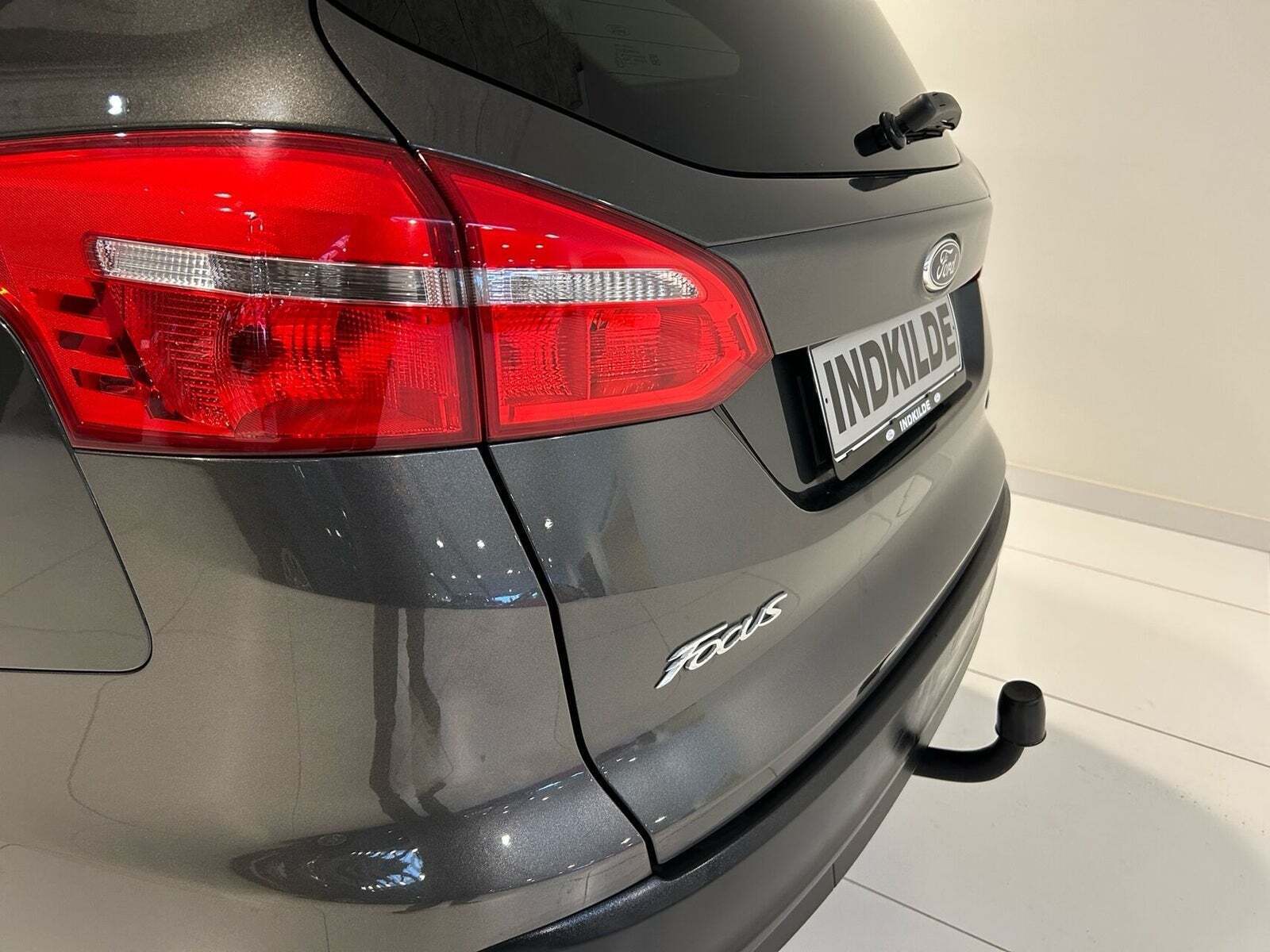 Grå Ford Focus fra 2017