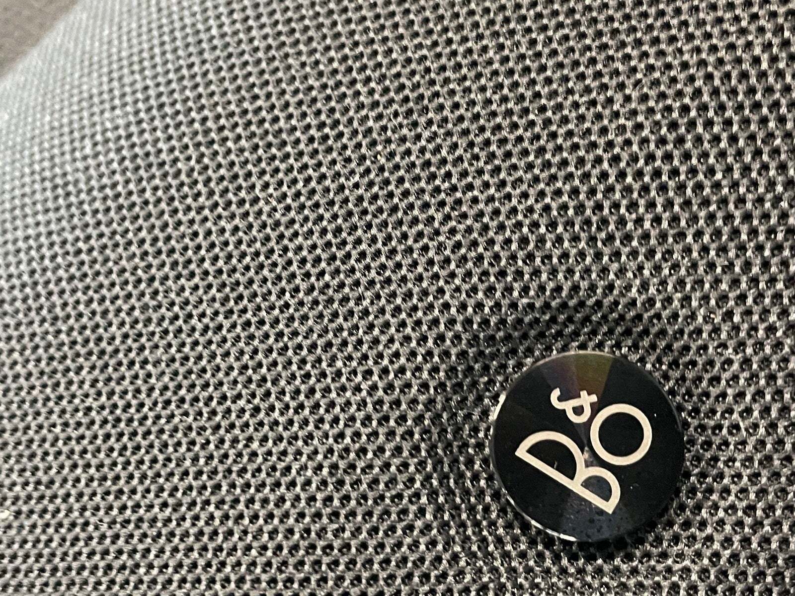 Ford Explorer 77 Premium Extended Range