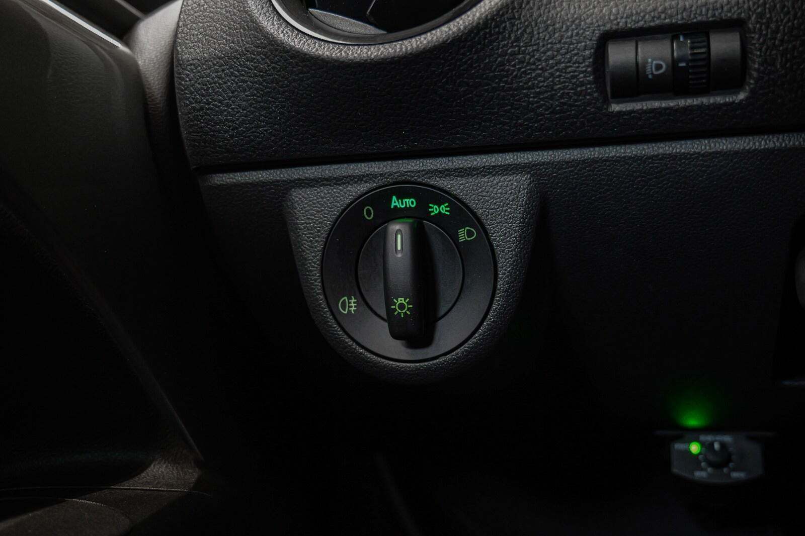 Beige Skoda Citigo fra 2019