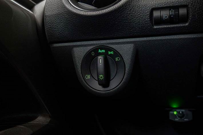 Beige Skoda Citigo fra 2019