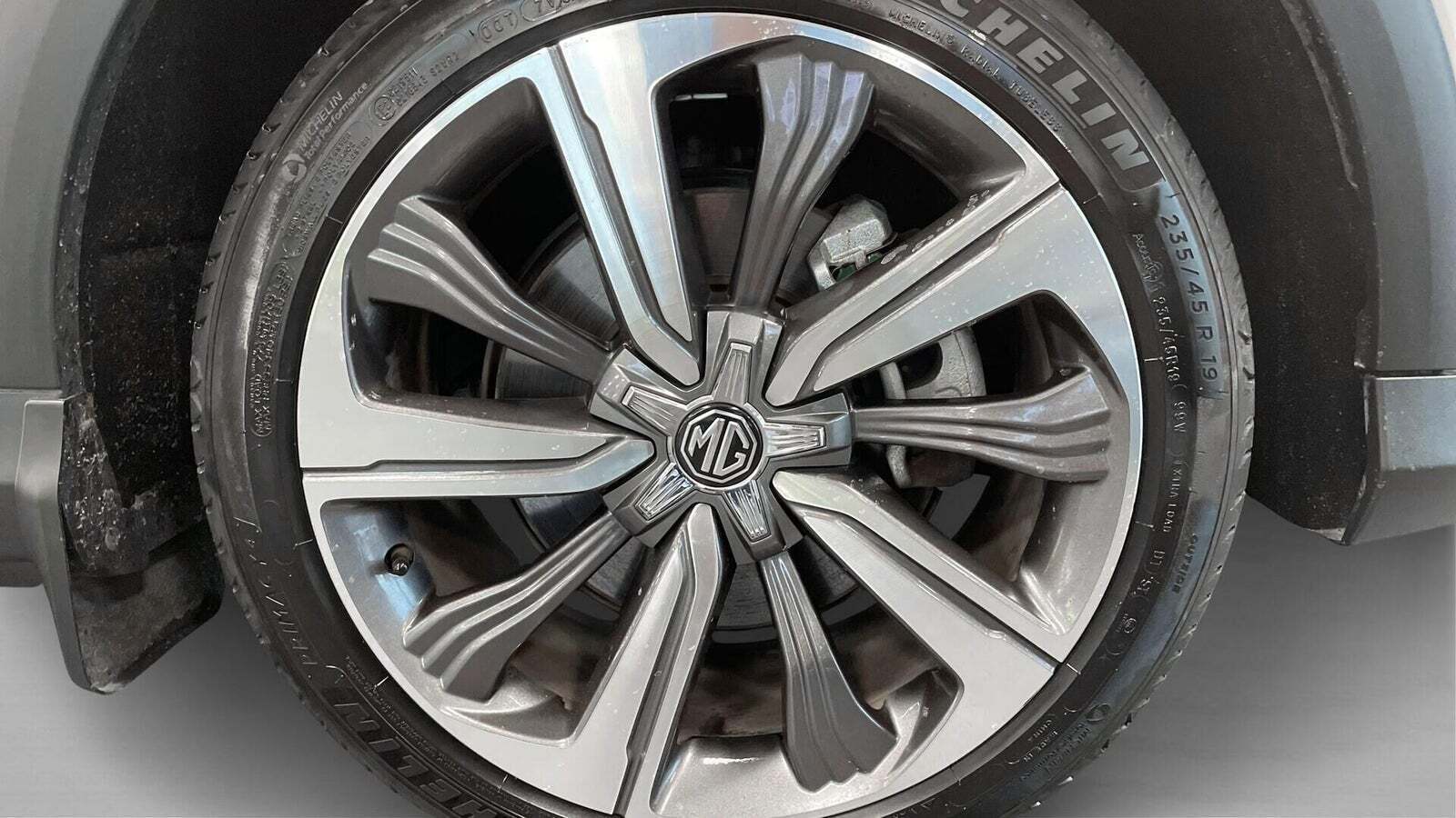 Hvid MG Marvel R fra 2023