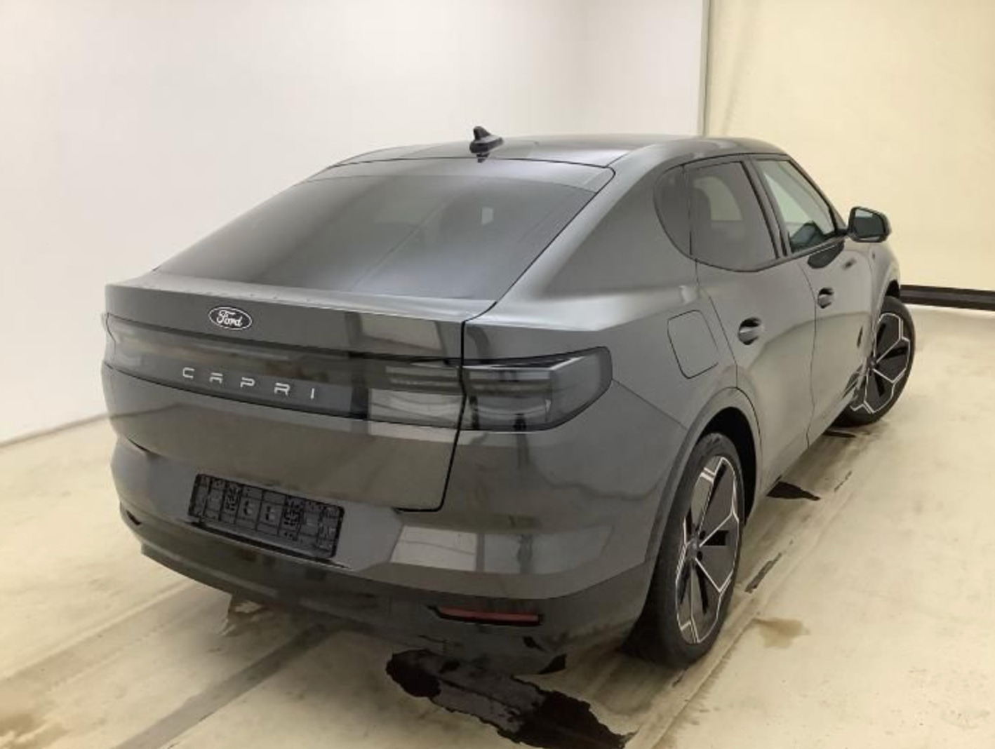 Ford Capri 79 Premium Extended Range AWD