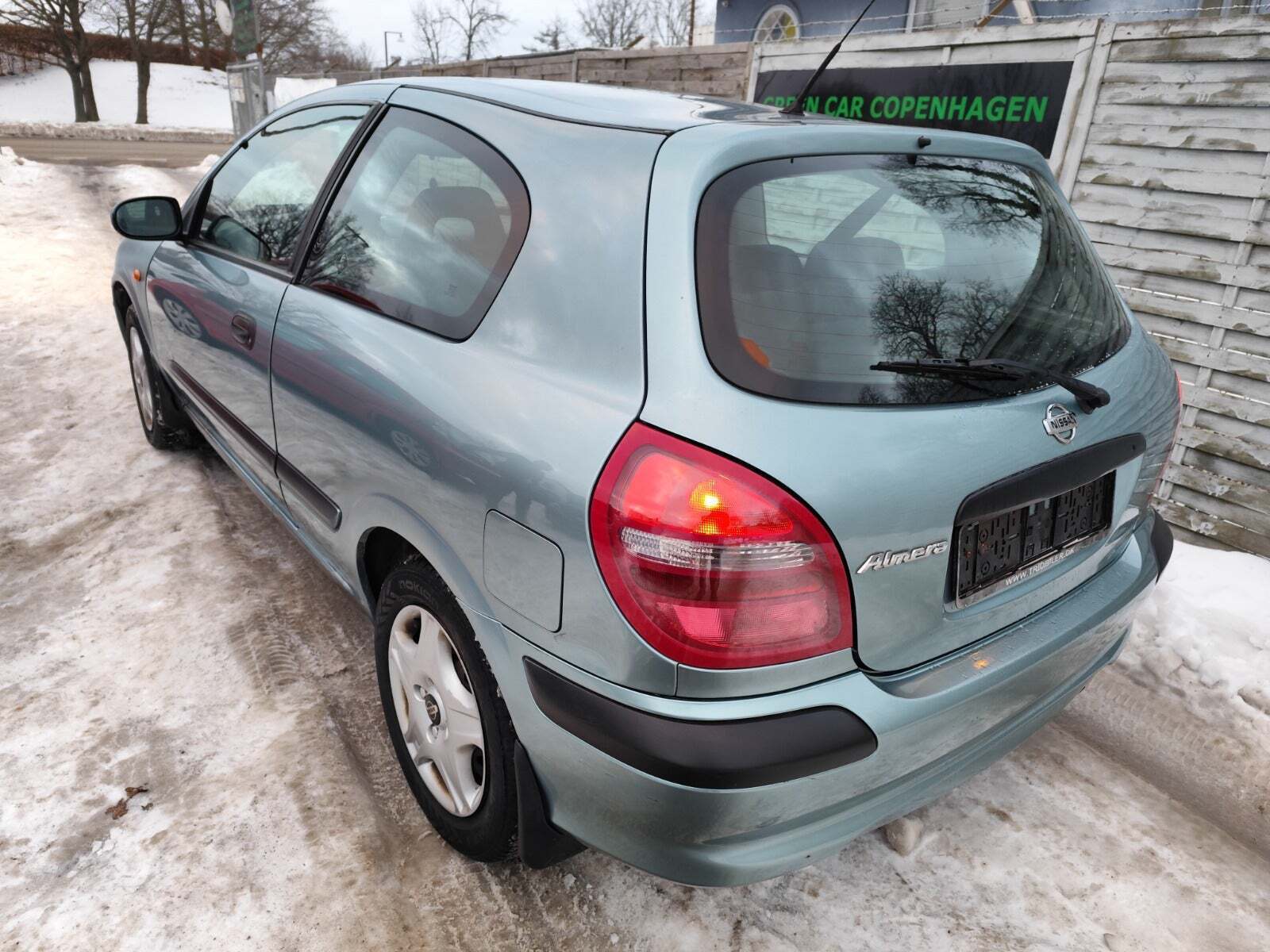 undefined Nissan Almera fra 2001