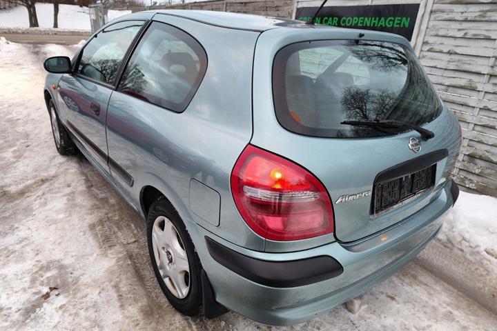 undefined Nissan Almera fra 2001