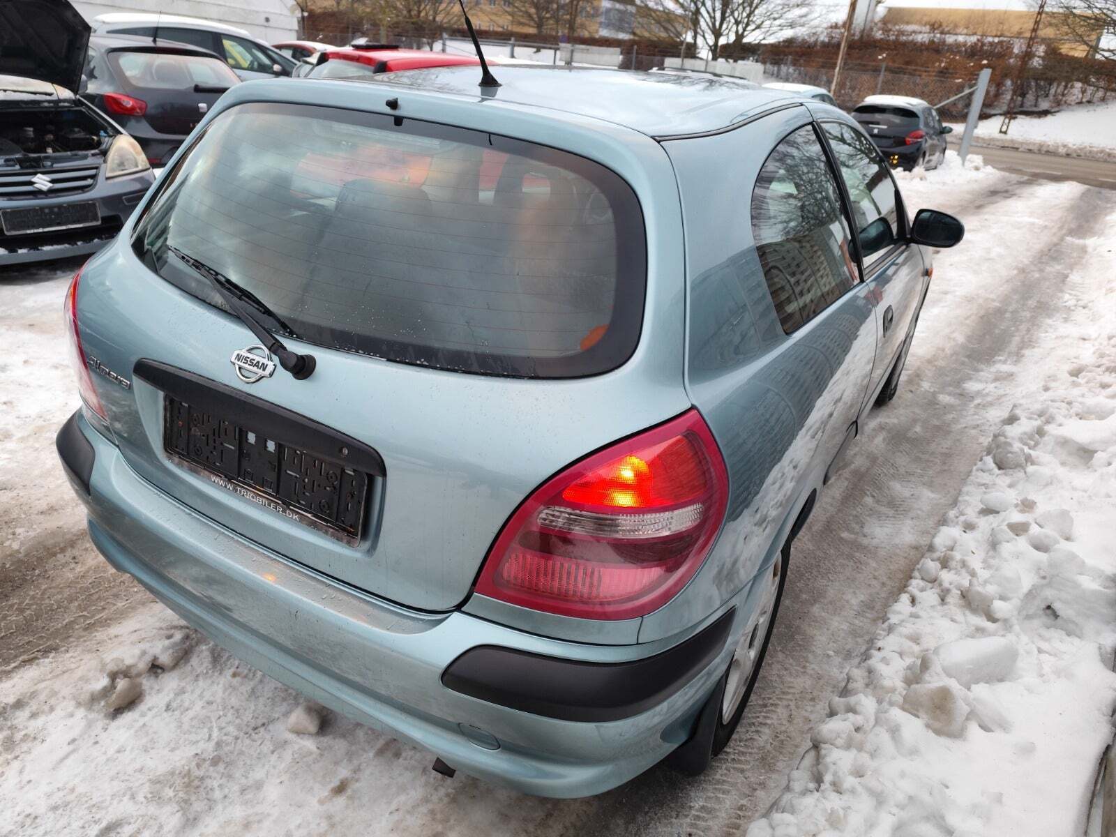 undefined Nissan Almera fra 2001
