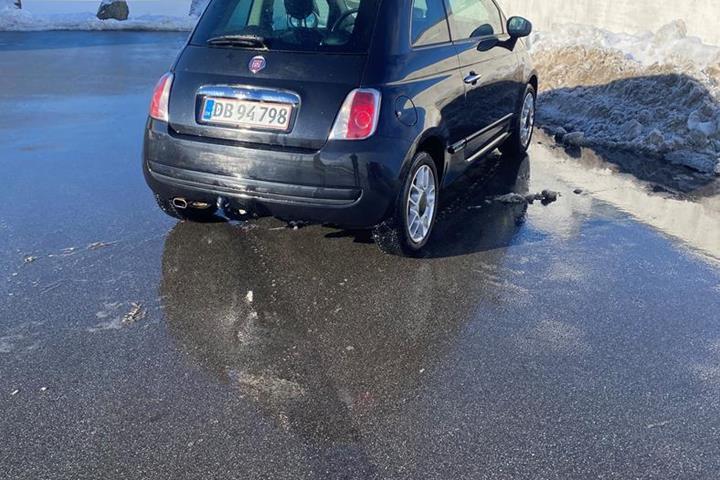Sort Fiat 500 fra 2010