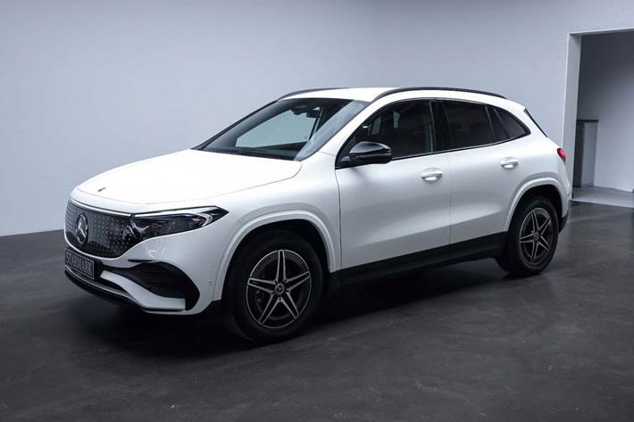 Hvid Mercedes EQA250+ fra 2025