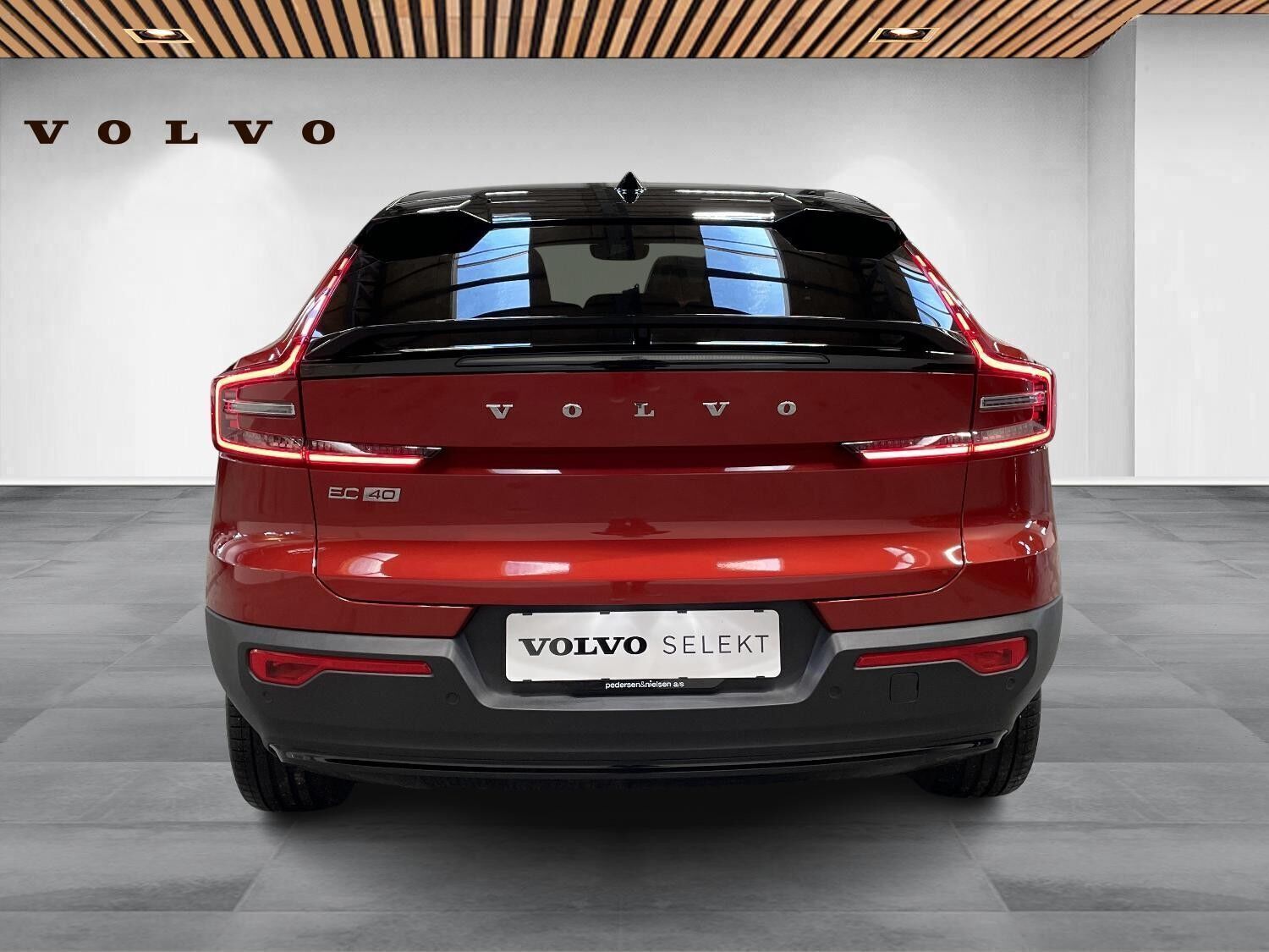 Volvo EC40 Twin Engine Ultra AWD 442HK 5d Aut.