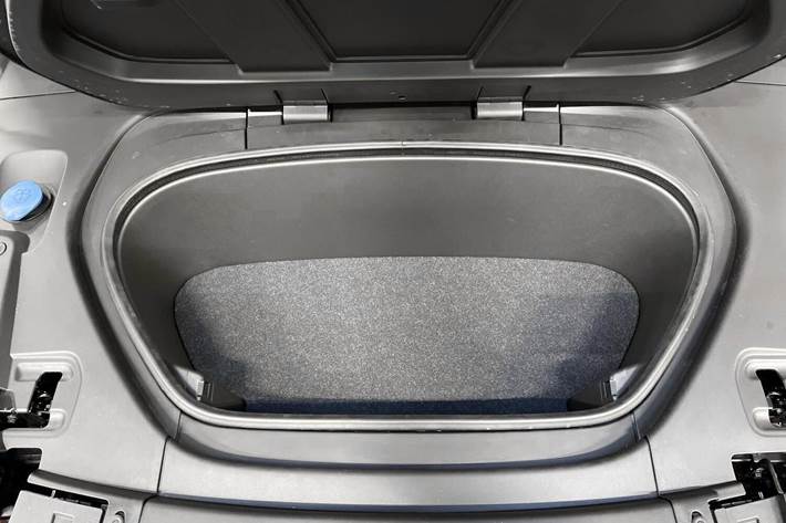 Rød Volvo EC40 fra 2024