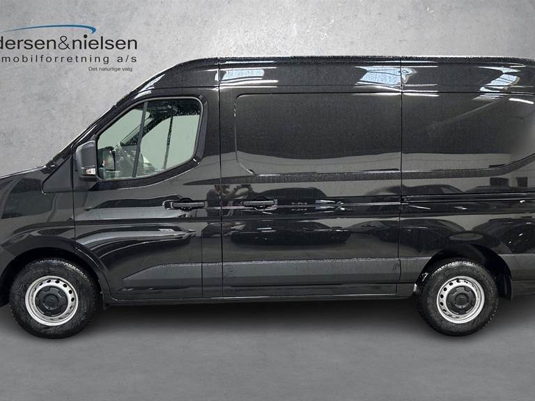 Nissan Interstar 2,0 L2H2 DCi N-Connecta 150HK Van 6g