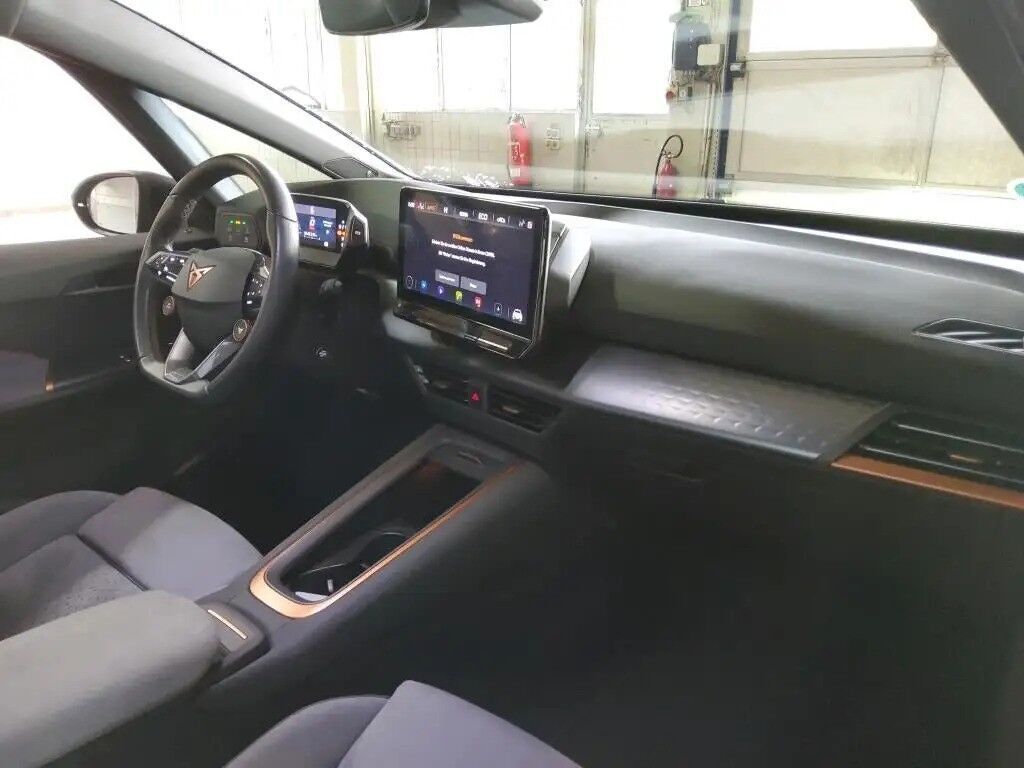 Cupra Born EL Dinamica 231HK 5d Aut.