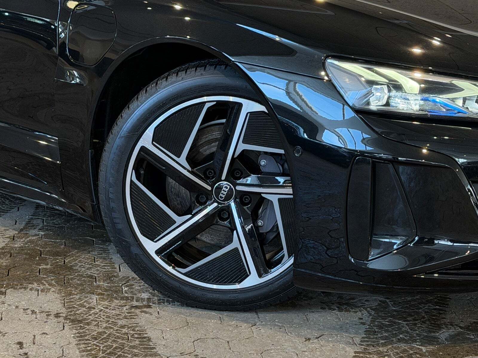 Audi e-tron GT quattro