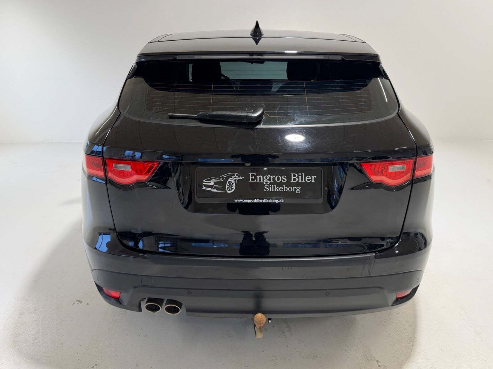 Jaguar F-Pace 2,0 D180 Pure aut.