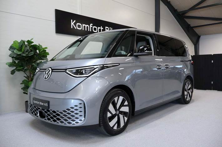 Sølv VW ID.Buzz fra 2024 set udefra