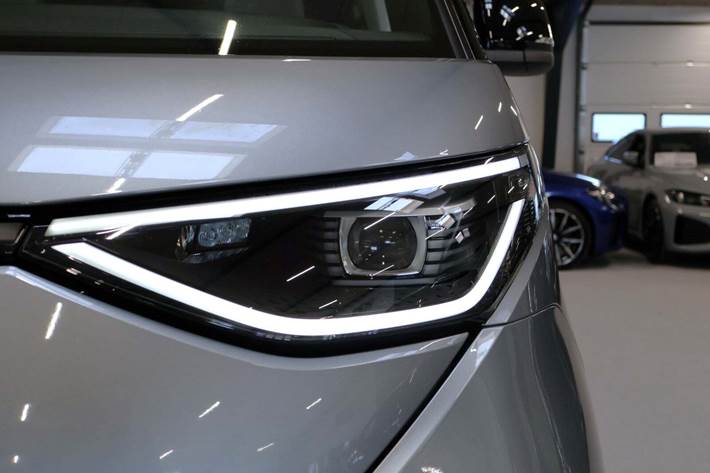 Sølv VW ID.Buzz fra 2024