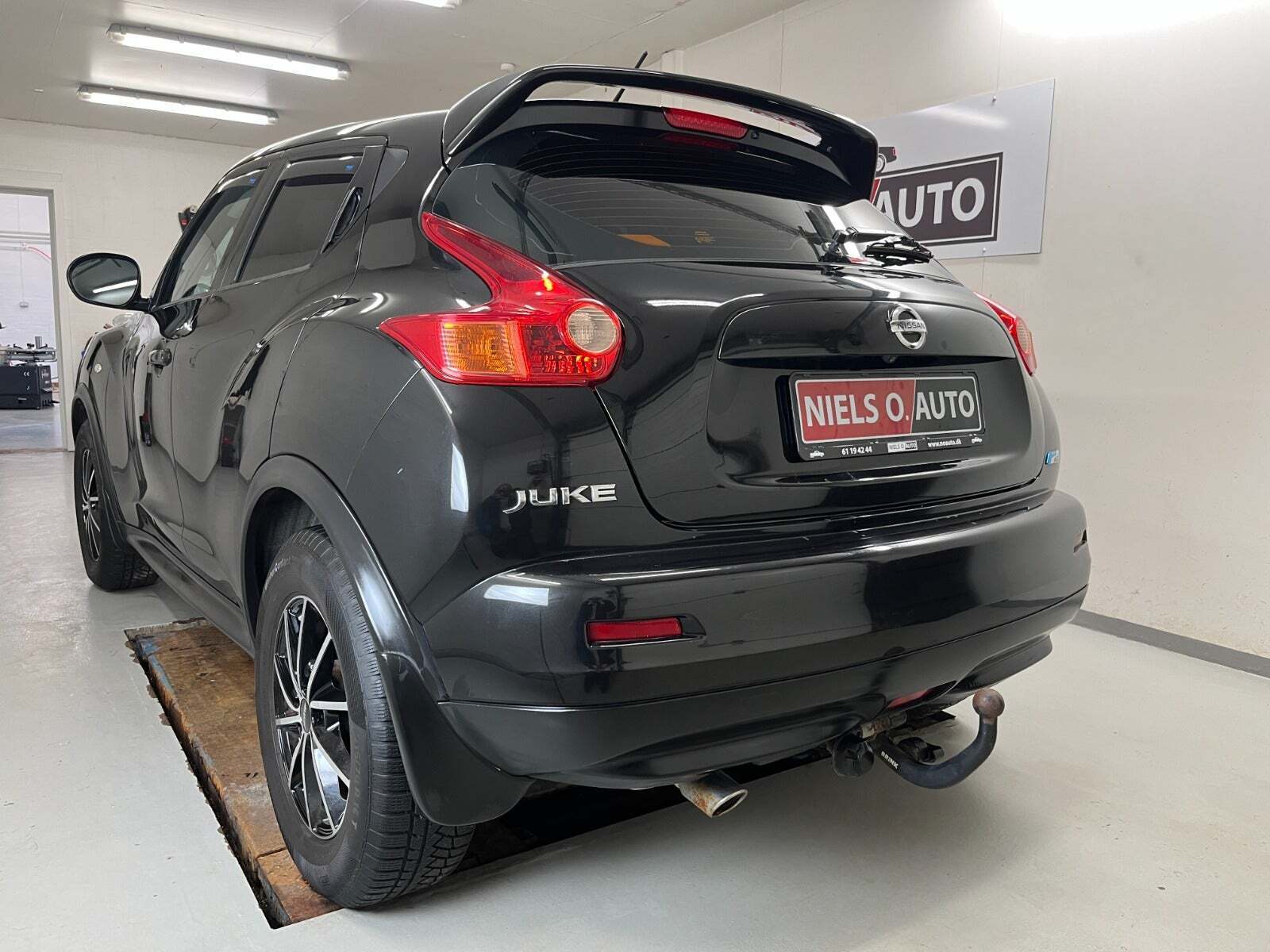 Sort Nissan Juke fra 2011