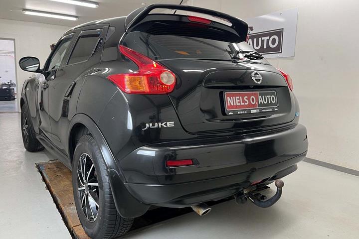 Sort Nissan Juke fra 2011