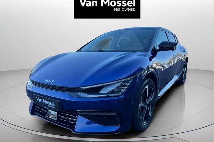 Blå Kia EV6 fra 2021 set udefra