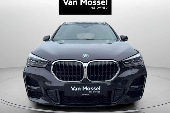 Sort BMW X1 fra 2022