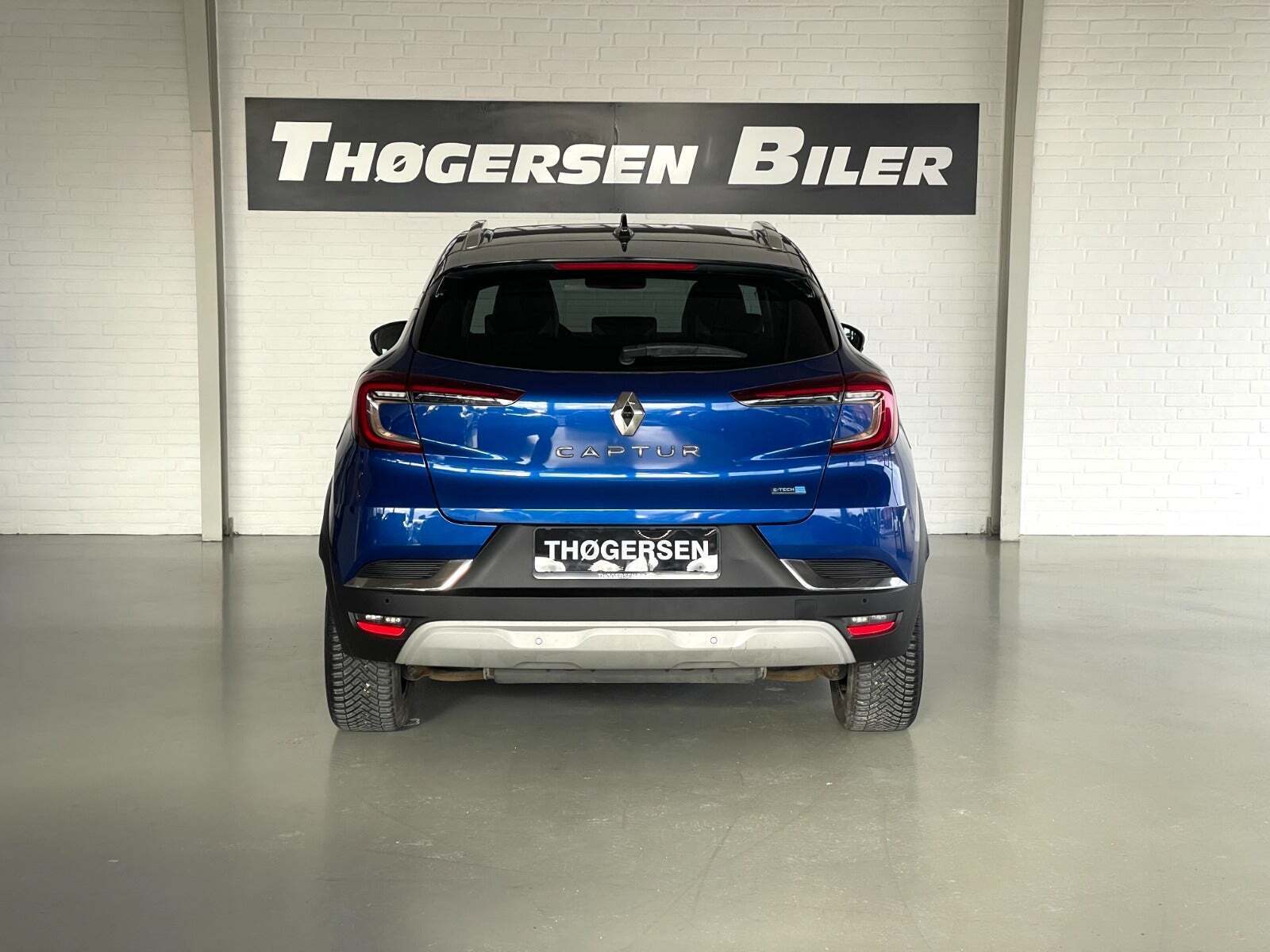 Blå Renault Captur fra 2021