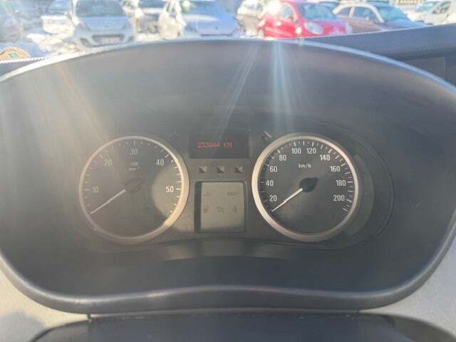 undefined Opel Vivaro fra 2013