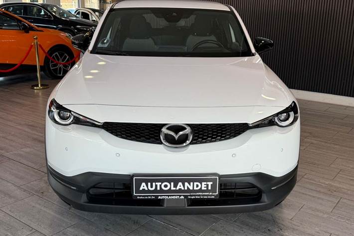 Hvid Mazda MX-30 fra 2022