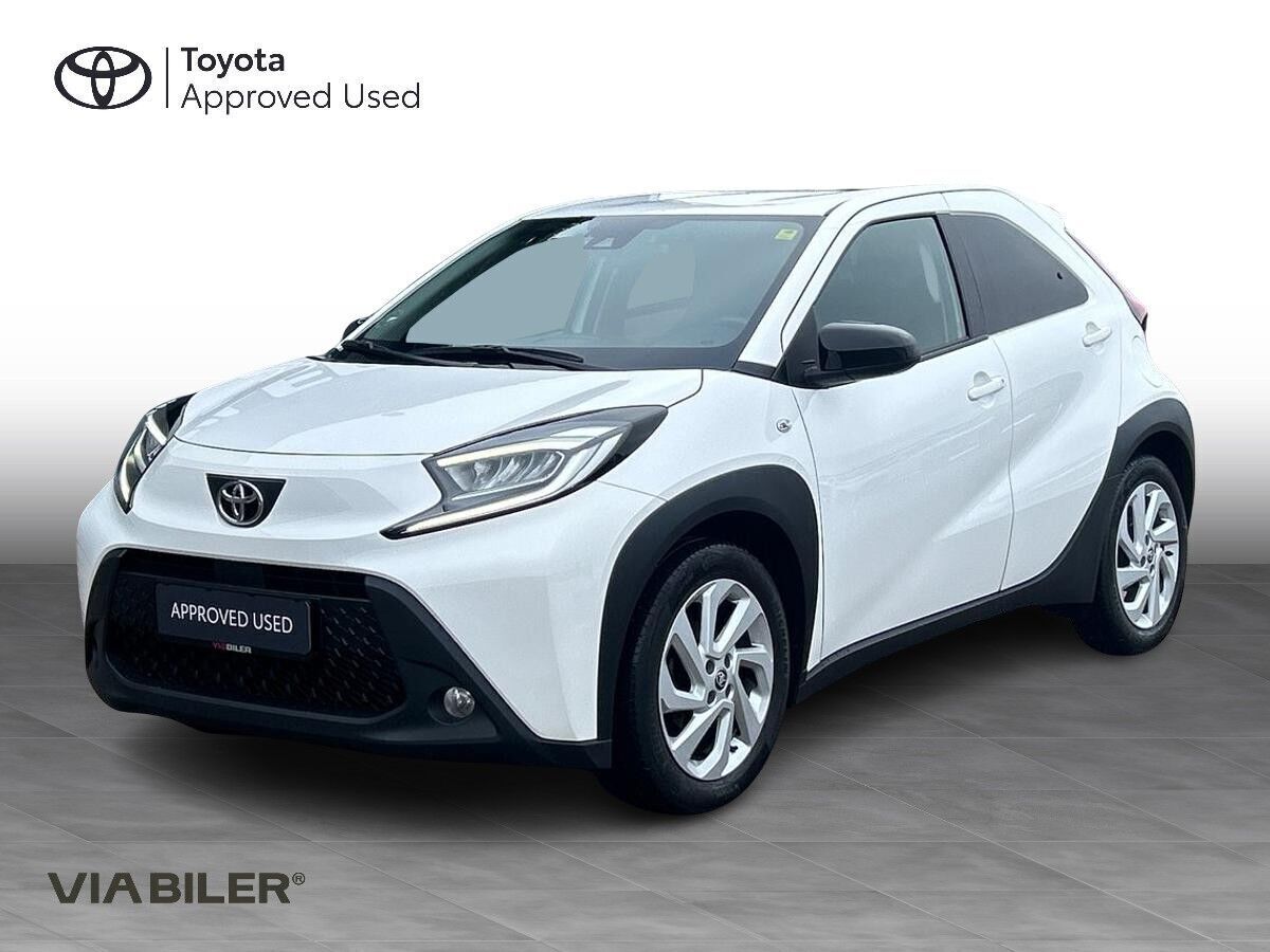 Hvid Toyota Aygo X fra 2022