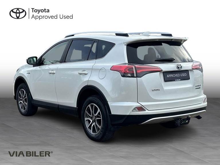 Toyota RAV4 2,5 Hybrid H3 Safety Sense 4x2 197HK 5d 6g Aut.