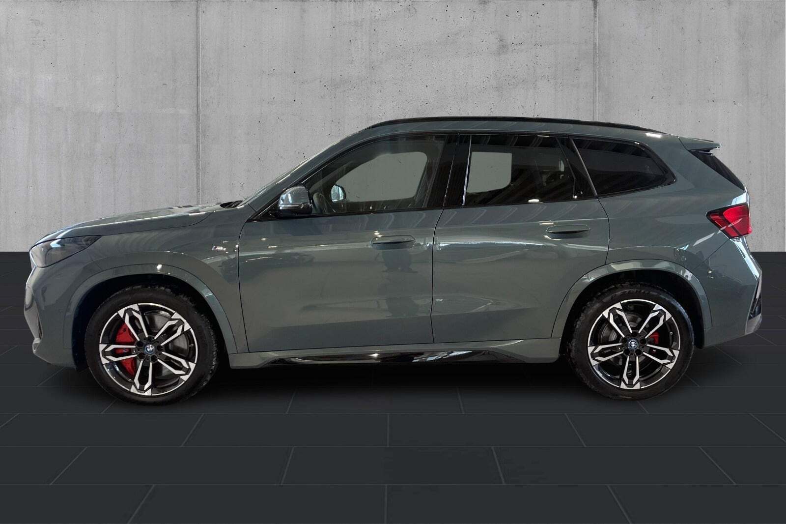 BMW iX1 eDrive20 M-Sport Pro