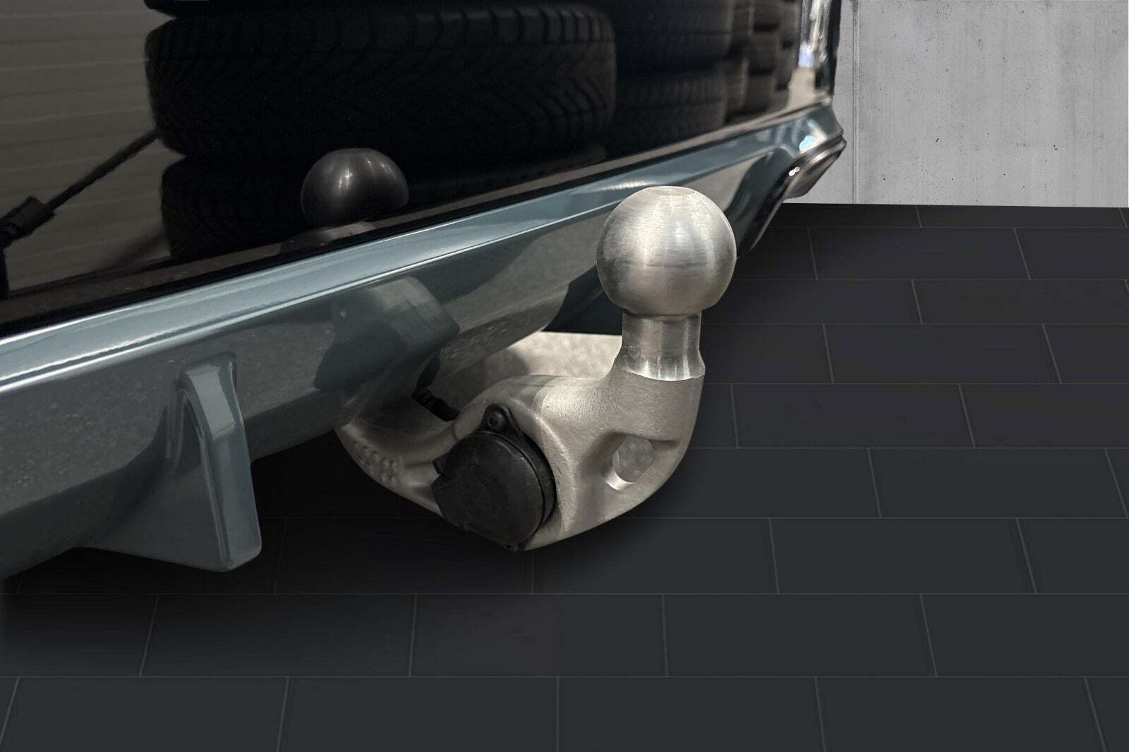 Grøn BMW iX1 fra 2025