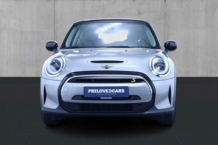 Sølv Mini Cooper SE fra 2023