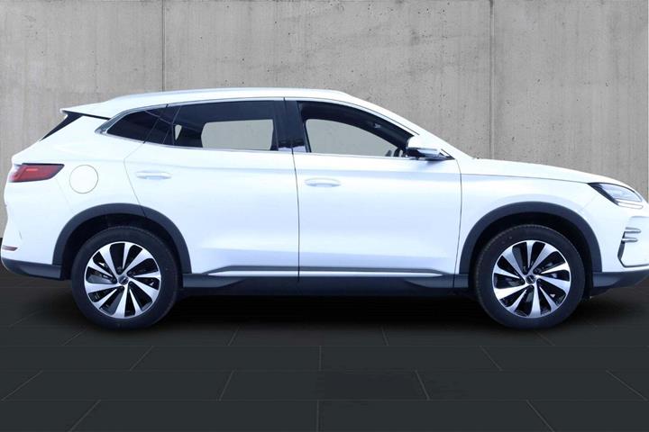 Hvid BYD Seal U fra 2024