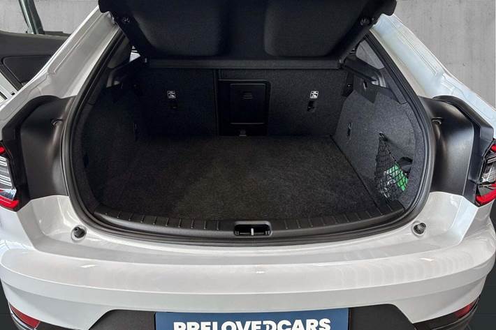 Hvid Polestar 2 fra 2023