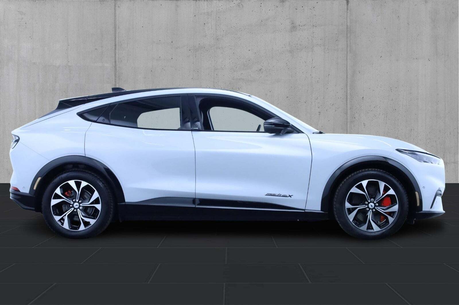 Ford Mustang Mach-E 91 Premium Extended Range AWD