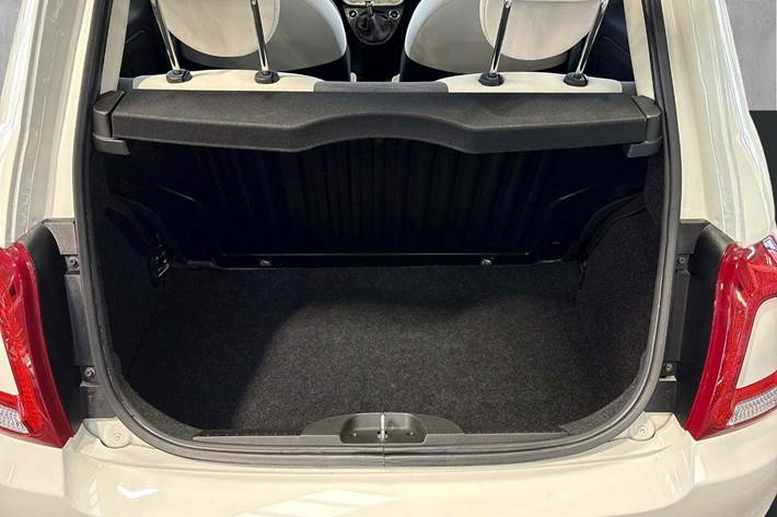 Hvid Fiat 500 fra 2018