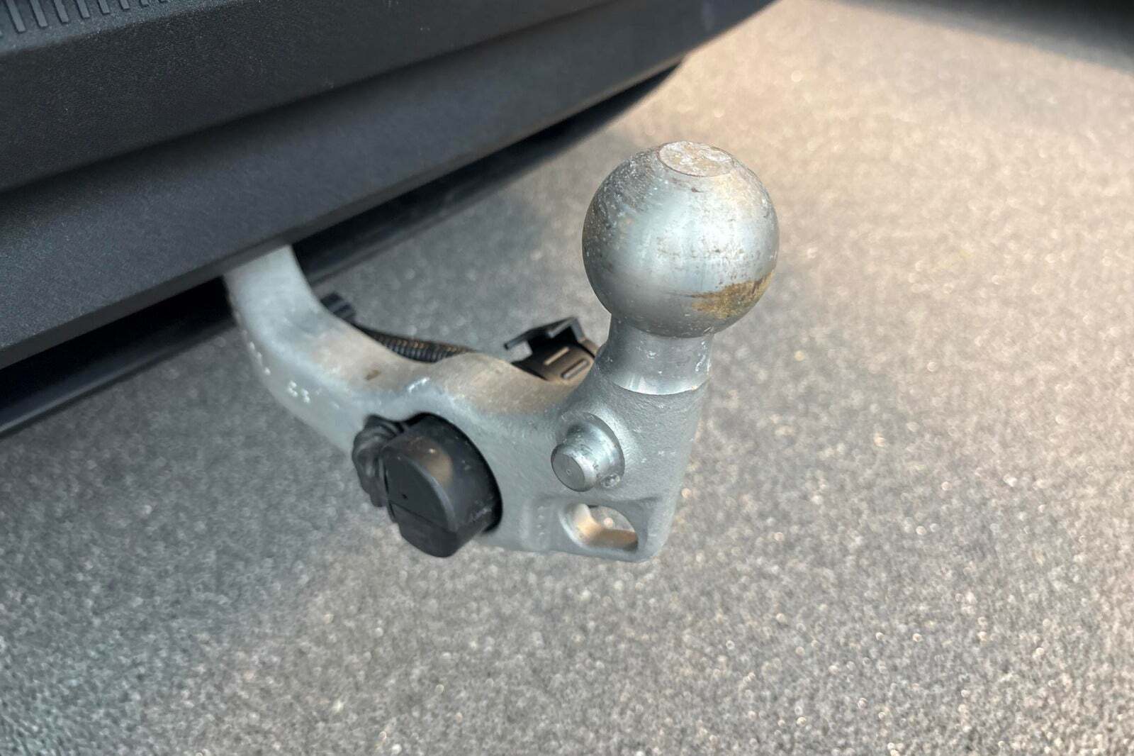 Grå Volvo EX30 fra 2024