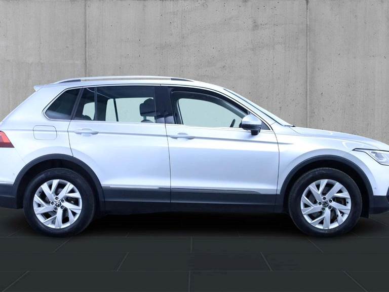 VW Tiguan 1,4 eHybrid Elegance DSG