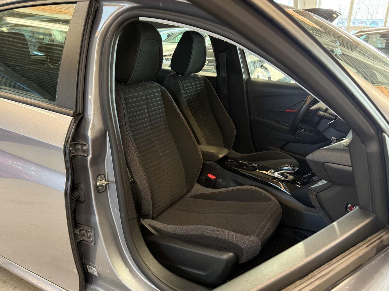 Peugeot e-208 50 Active