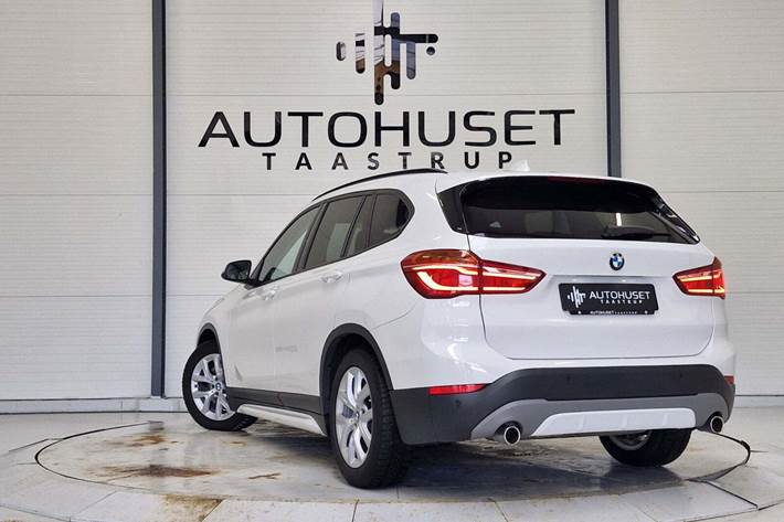 Hvid BMW X1 fra 2018