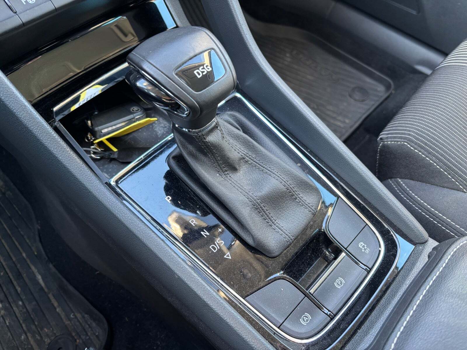 Sølv Skoda Karoq fra 2019