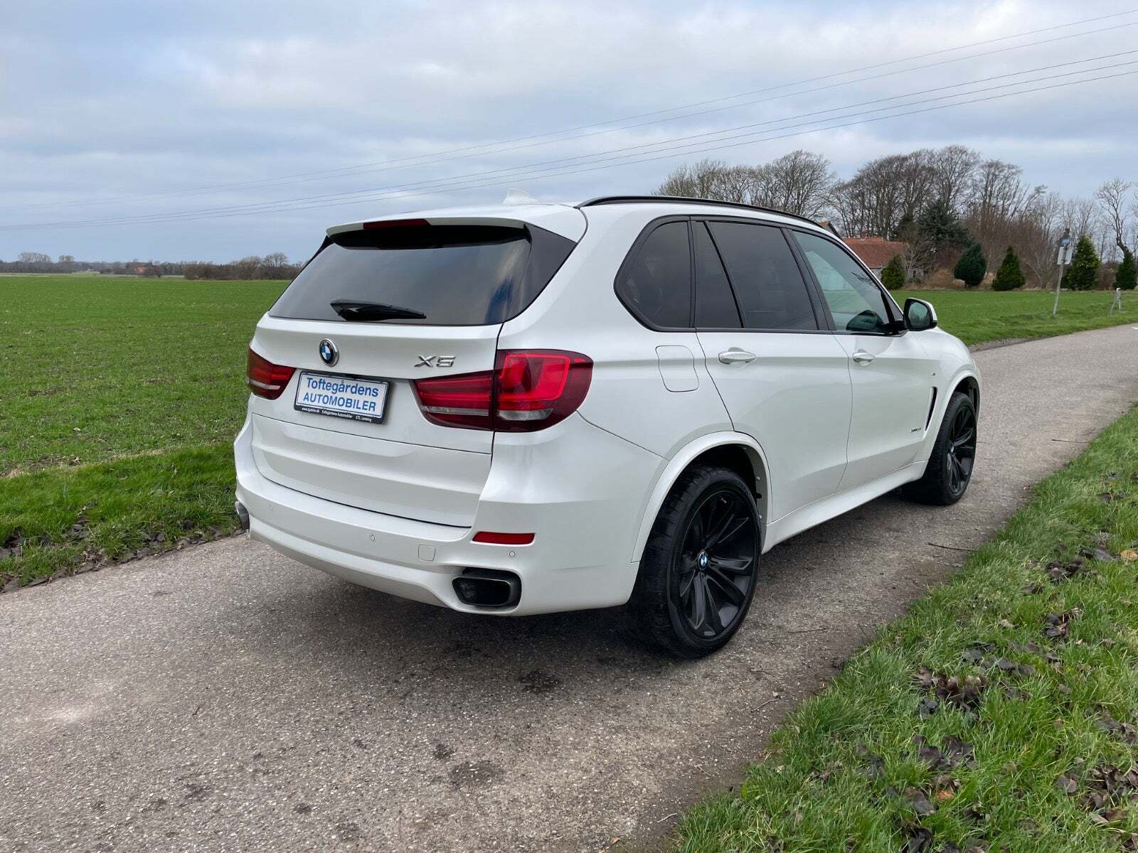 Hvid BMW X5 fra 2016