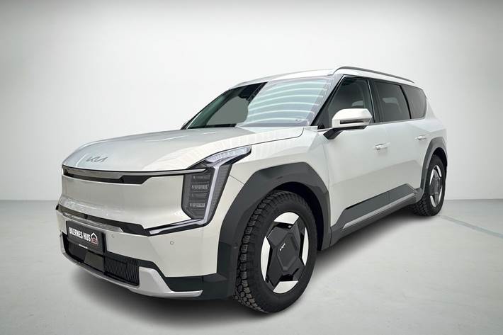 Grå Kia EV9 fra 2025 set udefra