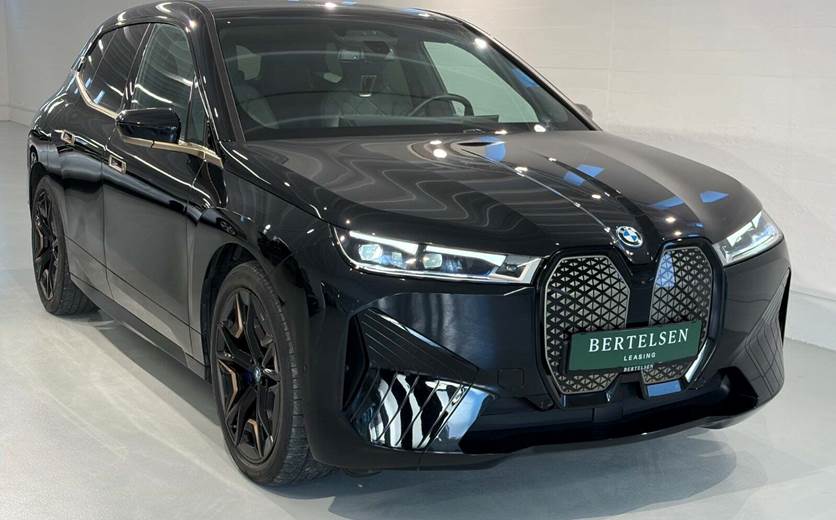 BMW iX xDrive40 M-Sport